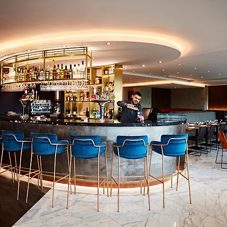 Отель Crowne Plaza London - Kingston By Ihg Surbiton Экстерьер фото